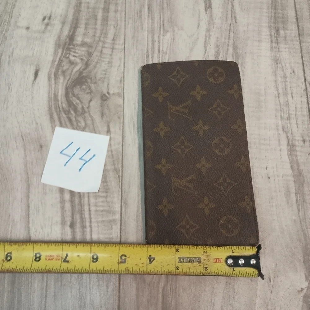 Authentic Louis Vuitton Monogram Checkbook Wallet Vintage